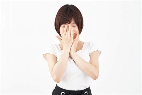 恥ずかしがる女性|恥ずかしがる女性の表情はかわいい？男性がキュンと。